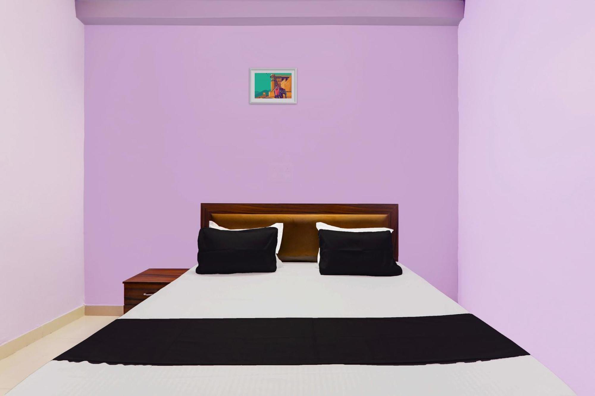 Hotel O Mandakini Galaxy Hotel Kanpur Zewnętrze zdjęcie